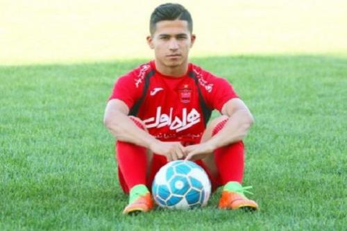 جنجال در اردوگاه پرسپولیس:جدایی هافبک پرحاشیه سرخ پوشان در دیدار حساس اسیایی/تلاش کادر فنی برای بازگرداندن ستاره پرحاشیه