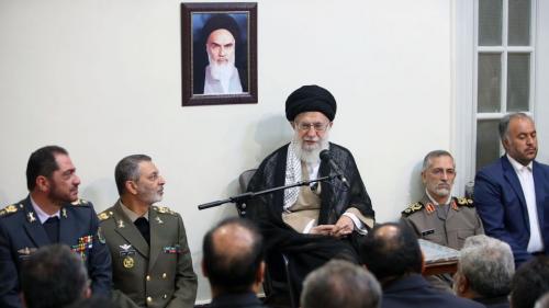 احتمال وقوع جنگ نظامی از لحاظ محاسبات سیاسی وجود ندارد/ نیروهای مسلح باید توان خود را روز به روز ارتقا دهند