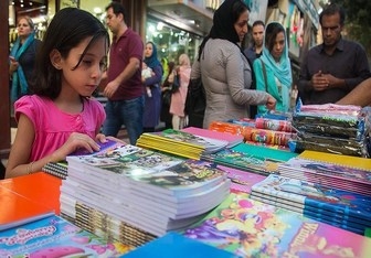  60 درصد نوشت افزار وارداتی است 