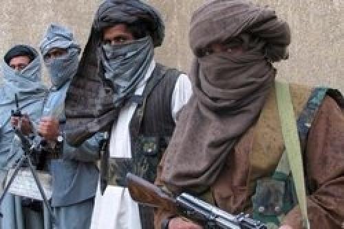  درگیری طالبان با نظامیان افغانستانی 