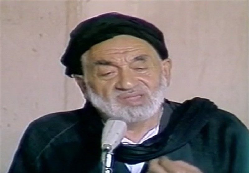 مردی که با روضه‌هایش امام امت را می‌گریاند 