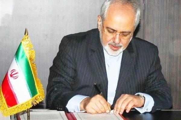  انتقاد ظریف از توئیتر: برای بات‌های واقعی در تیرانا چه کرده‌اید؟