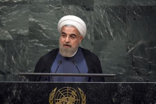 توهین مشاور ترامپ به رئیس جمهور ایران