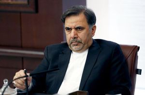 آیا عباس آخوندی مدرک تحصیلی معتبر دارد؟