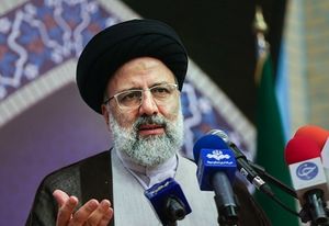 تولیت آستان قدس رضوی: راه حل مشکلات ‌در دست بسیجیان‌ است
