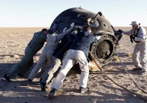  عکس/ بازگشت ۳ فضانورد به زمین