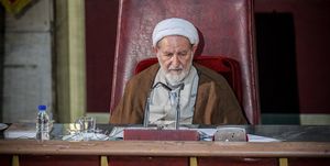 نامه آیت‌الله یزدی خطاب به رئیس مجلس/ کاری نشود که به زیان مملکت و نظام باشد