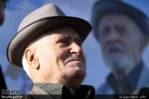  «دهقان فداکار» با لباس شد؟+ عکس