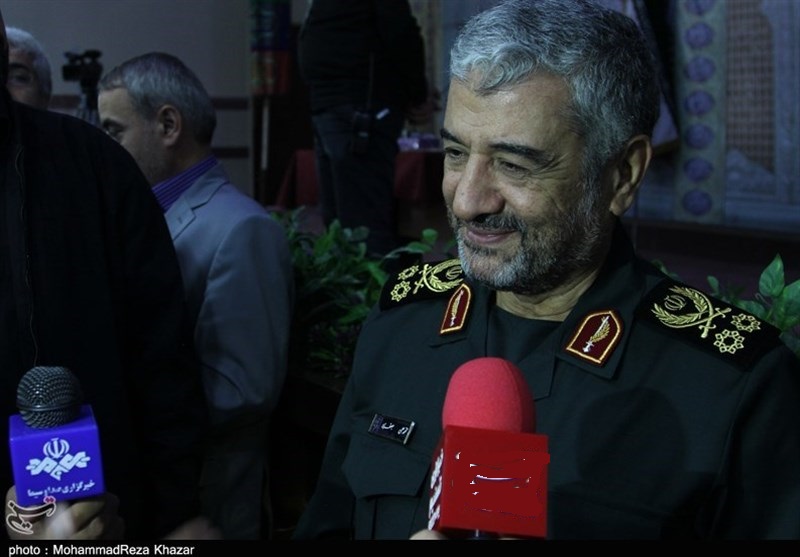سرلشکر جعفری در سمنان: نگاه مسئولان کشور به توان داخلی باشد 