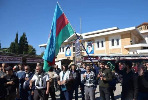  عکس/ پایانه مرزی آستارا مملو از زائران خارجی اربعین