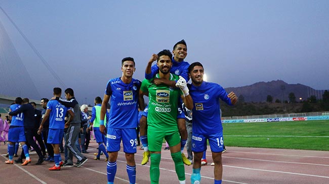 بمب خبری استقلال منفجرشد:رونمای ازخرید ستاره جنجالی ابی پوشان در نیم فصل/رونمایی از سوگلی شفر پس از برد مقابل سایپا