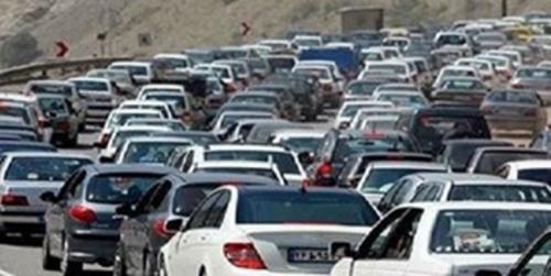 ترافیک پرحجم در مسیر بازگشت از مرزهای سه‌گانه/ یکطرفه شدن محور مهران به ایلام در دستور کار است