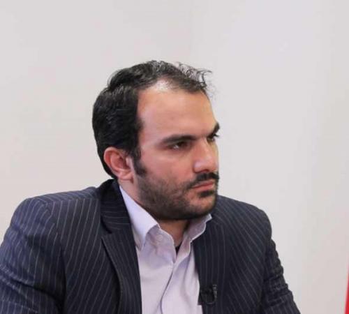 تفاوت کلیدی آخوندی و قاضی زاده هاشمی درچیست