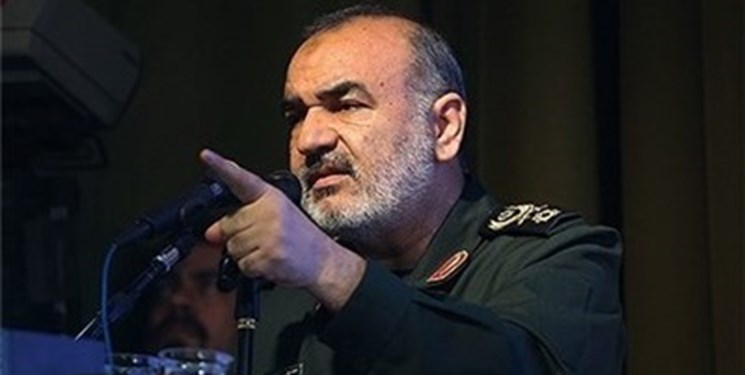 جهان به تدریج در حال متحد شدن علیه آمریکا است/ هیچ برنامه دراز مدتی برای حضور در سوریه نداریم