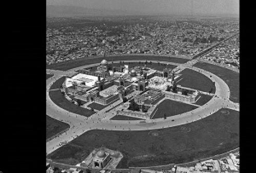  عکس هوایی از حرم رضوی در سال 57