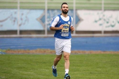 سوپرایزخبری استقلال منتشرشد:بازگشت دوستاره جنجالی ابی پوشان به استقلال تایید شد/یاغی ابی پوشان به استقلال بازگشت