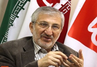  پول نفت کشور را از مشکلات رها نخواهد کرد/مغز‌ها و دست‌های مردم است که کشور را آباد می‌کند 