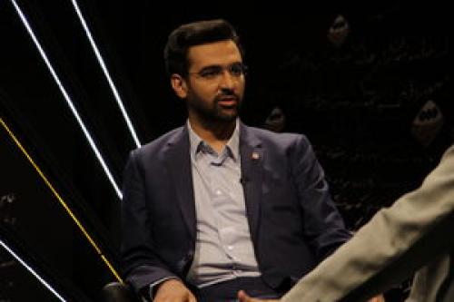  وزیر ارتباطات اظهارات مبهم خود را اصلاح کرد