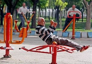 امید به زندگی در جمهوری اسلامی کمتر شده یابیشتر؟