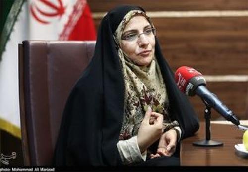 همسر شهید «رضایی نژاد» به وقت چای و دلتنگی +عکس
