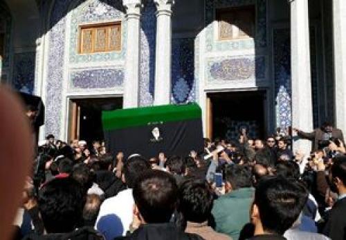 آغاز مراسم خاکسپاری آیت‌الله هاشمی‌شاهرودی در قم