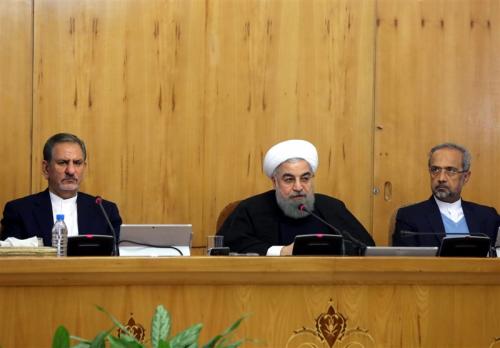 روحانی: قیمت اجناس باید مدیریت شود 