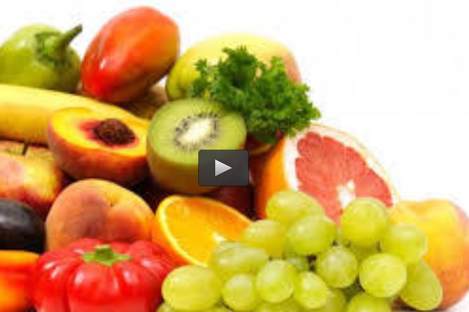  فیلم/ میوه‌های چند میلیونی در یک میوه‌فروشی!