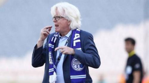 تمسخر بی‌سابقۀ شفر و استقلال توسط پرسپولیسی‌ها + عکس