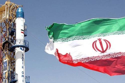 دو پیام متفاوت و مهم از پرتاب «پیام»
