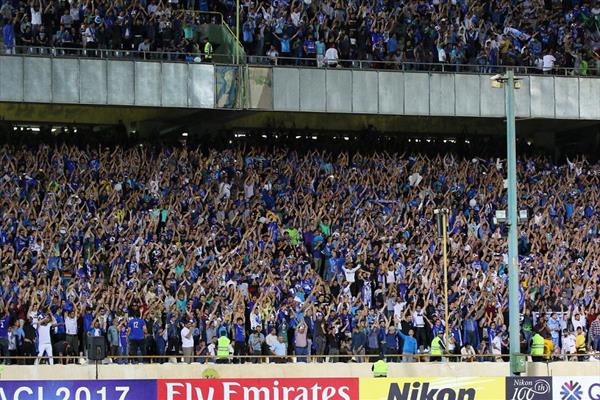 دردسر تازه برای ابی پوشان و شفر:اخطار AFC به باشگاه استقلال بابت محرومیت تماشاگران