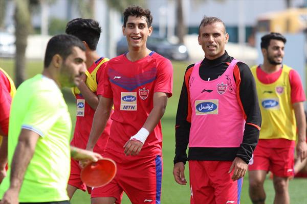 بازی خیره کننده شاه ماهی نقل و انتقالات پرسپولیس + عکس