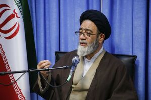  تقدیر امام جمعه تبریز از برخورد با مزاحمان 