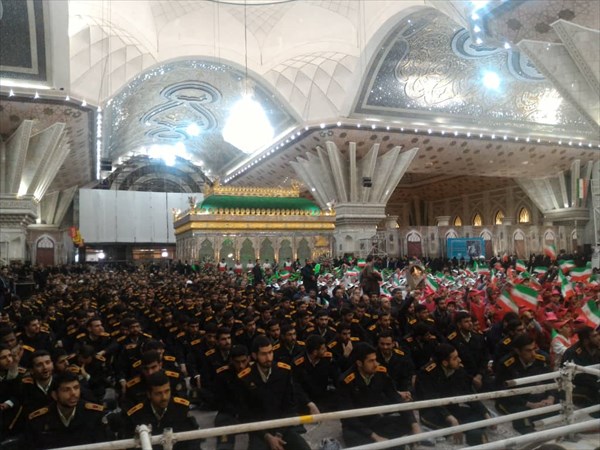 مراسم گرامیداشت چهلمین سالروز ورود امام خمینی(ره) به کشور آغاز شد 