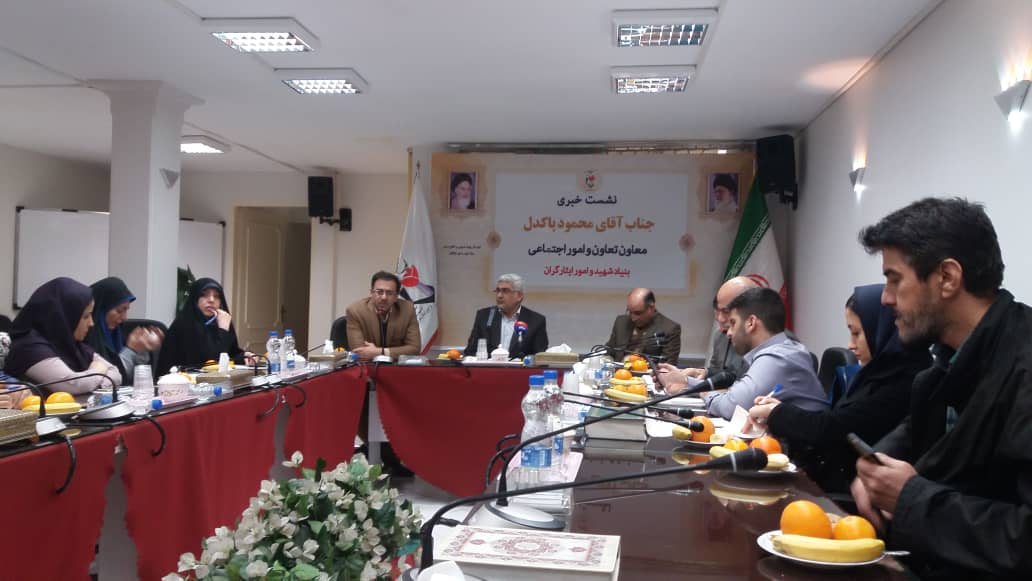 همسران و فرزندان شهدا کارت ایثارگری دریافت می‌کنند/جانبازان زیر ۲۵ درصد کارت ایثارگری دریافت می‌کنند 