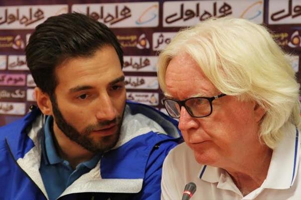 هنوز نمی‌دانم از کدام 11 بازیکن استفاده کنم/ اتفاق گرو نباید برای بازیکنان جدید تکرار شود