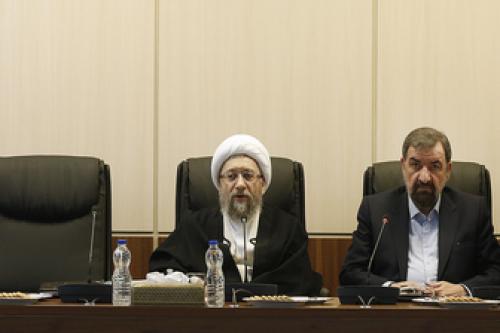 چه کسانی موافق پالرمو صحبت کردند؟ 