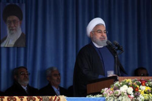 فیلم/ روحانی همسایگان از دشمنی با ما ضرر می‌کنند