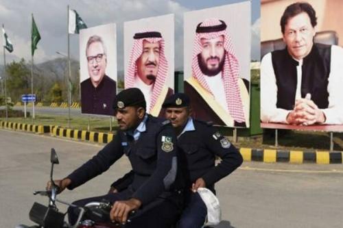 عکس/ ورود بن سلمان به پاکستان با تدابیر شدید امنیتی