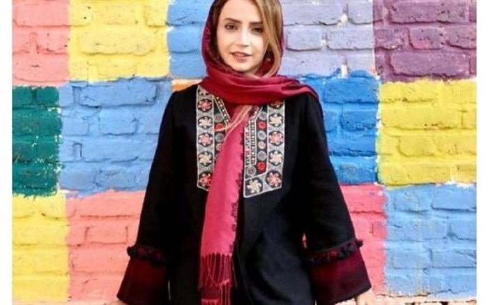 تصویری از خانم بازیگر با ریش و سبیل مردانه