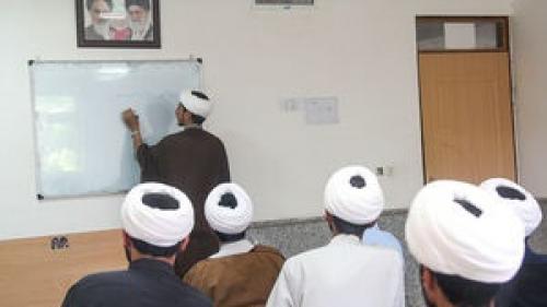 شهریه ماهانه یک طلبه با 4 فرزند +عکس