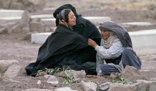 با مرگ عزیزانمان چطور کنار بیاییم؟/داغ دیدگان پلاسکو، سانچی و علوم و تحقیقات اینجا به زندگی برگشتند 
