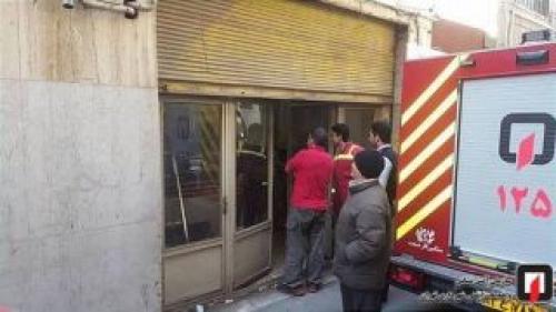 نشست زمین در بازار تهران صاحب مغازه را بلعید 