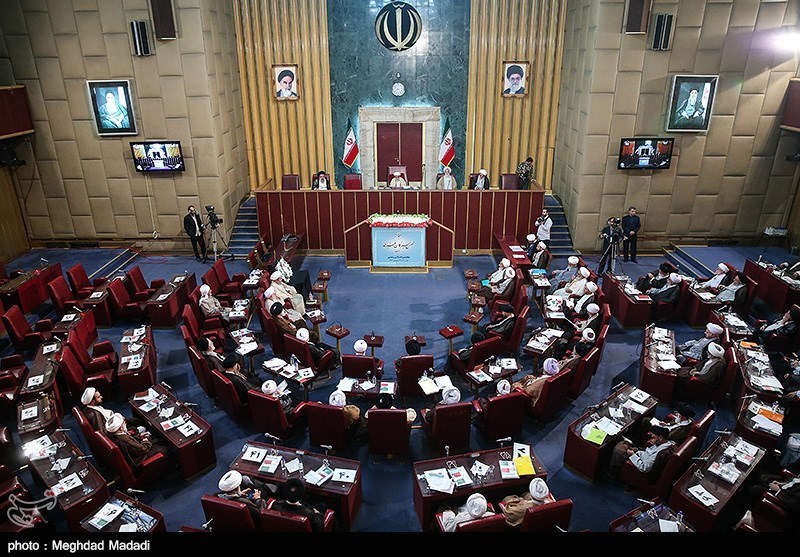 ۲۱ و ۲۲ اسفندماه؛ برگزاری اجلاسیه مجلس خبرگان/ انتخاب جایگزین آیت‌الله شاهرودی در اجلاسیه ششم 