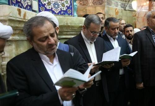عکس/بطحایی درحرم حضرت معصومه(س)