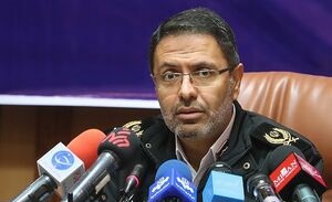 پلیس آذری‌جهرمی را جریمه کرد