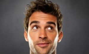 علل ریزش ابروها و علائم آن