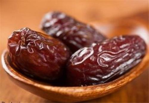  این افراد به هیچ وجه خرما نخورند