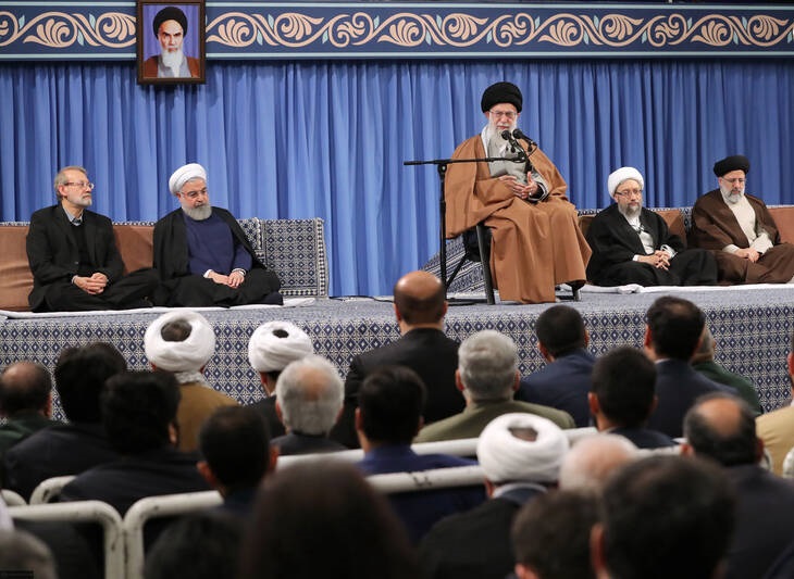 رهبر انقلاب: مسئولان با پشتیبانی مردم بار سنگین سیل را از دوش ملت بردارند/ ویرانی‌ها باید جبران شود