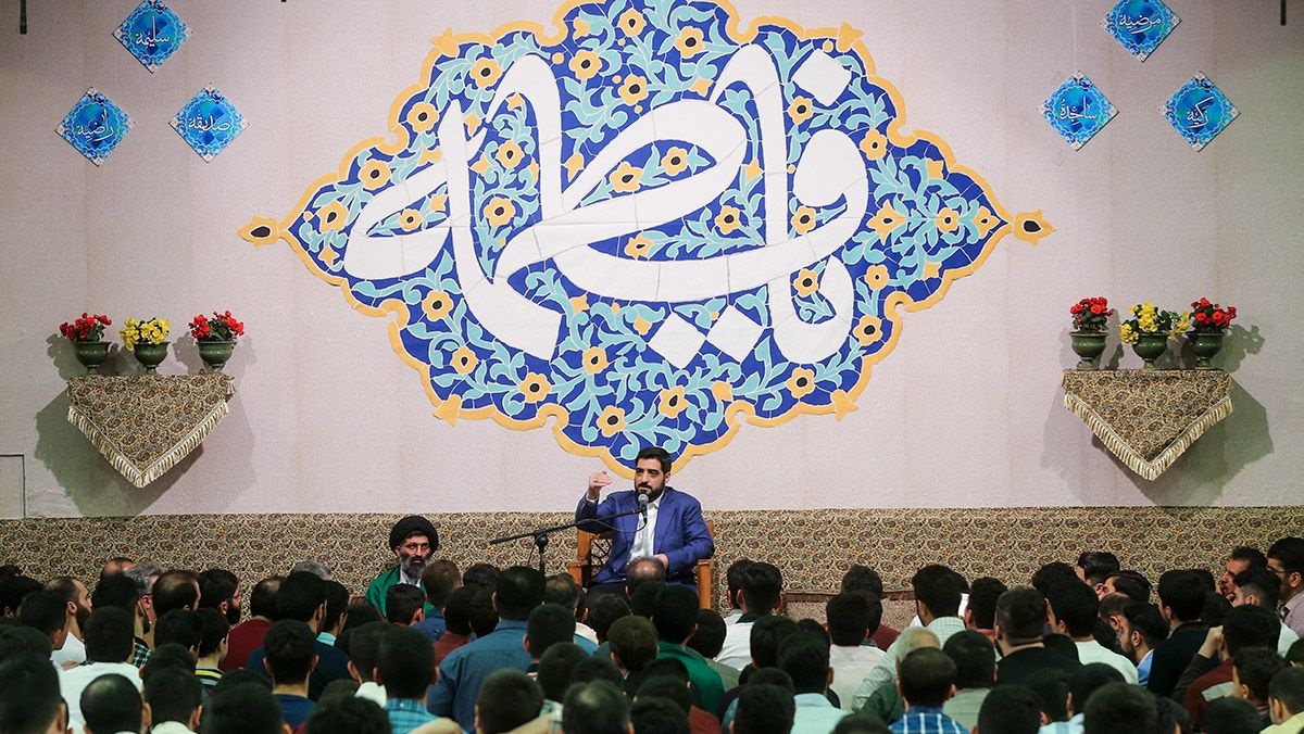 مولودی ولادت امام حسین (ع) مولودی ولادت امام حسین (ع)