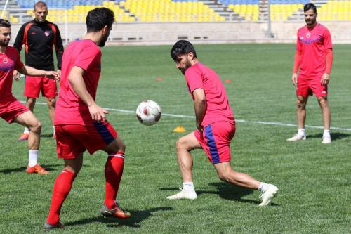 خبرفوق العاده برانکو برای پرسپولیسی ها/سرمربی پرسپولیس هواداران را سورپرایز می کند + عکس